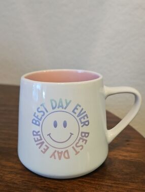 Burton+BURTUN White Ceramic Mug with Pink Interior and Pastel Smiley